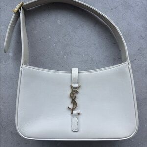 Yves Saint Laurent White Leather Shoulder Bag